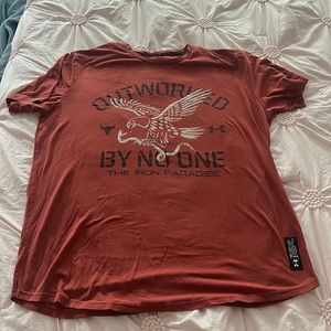 Like New Men's Project Rock XL t-shirt. Under Armour.